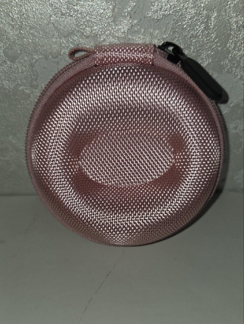 Invicta Rose Pink Round Hard Travel Case - Picture 2 of 3